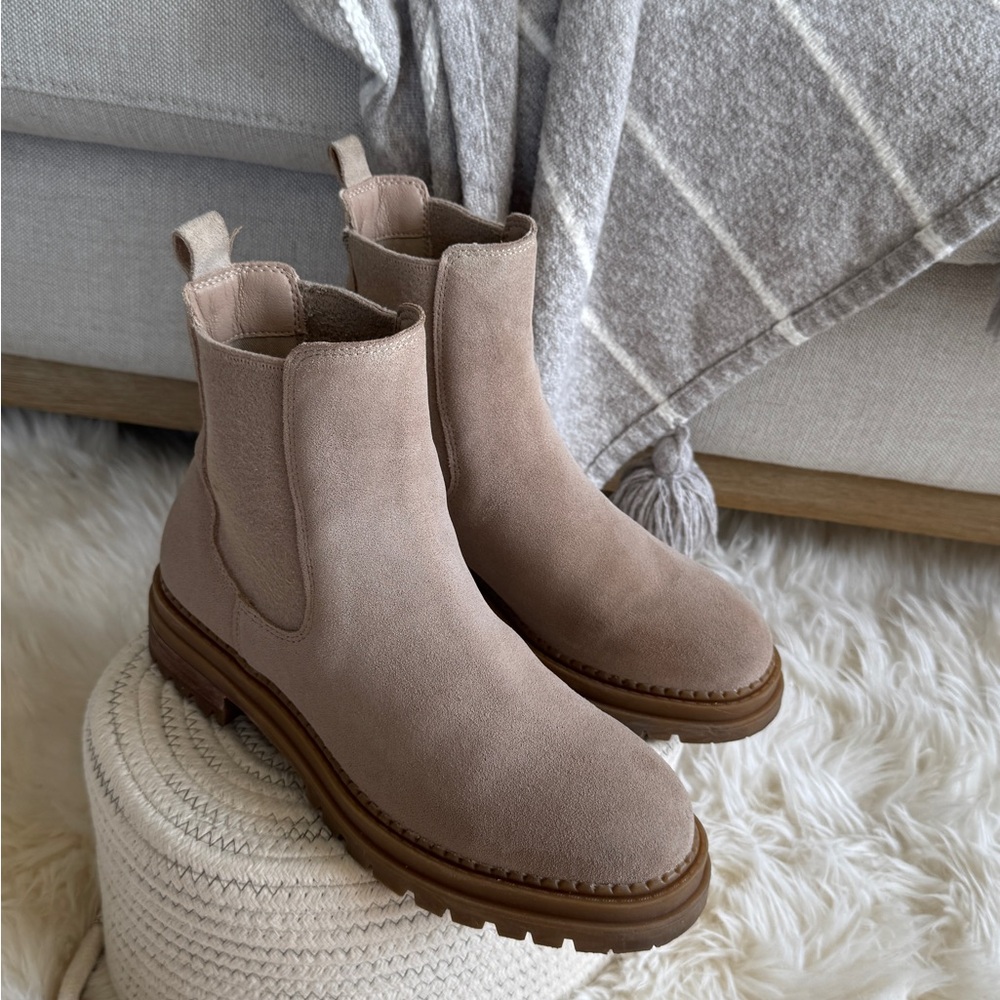 Steve Madden Taupe Suede Footwear - Picture 2 of 7